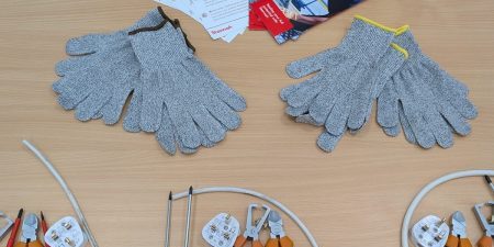 Materiales del día de evaluación de Stannah; imagen vía LOVE ANDOVER