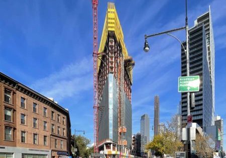 Six LCD Elevators for Residential Tower in Brooklyn's Alloy Block