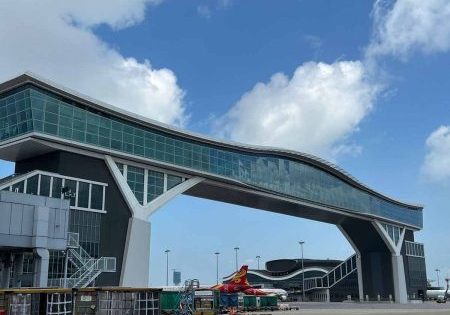 Sky Bridge, Hong Kong International Airport