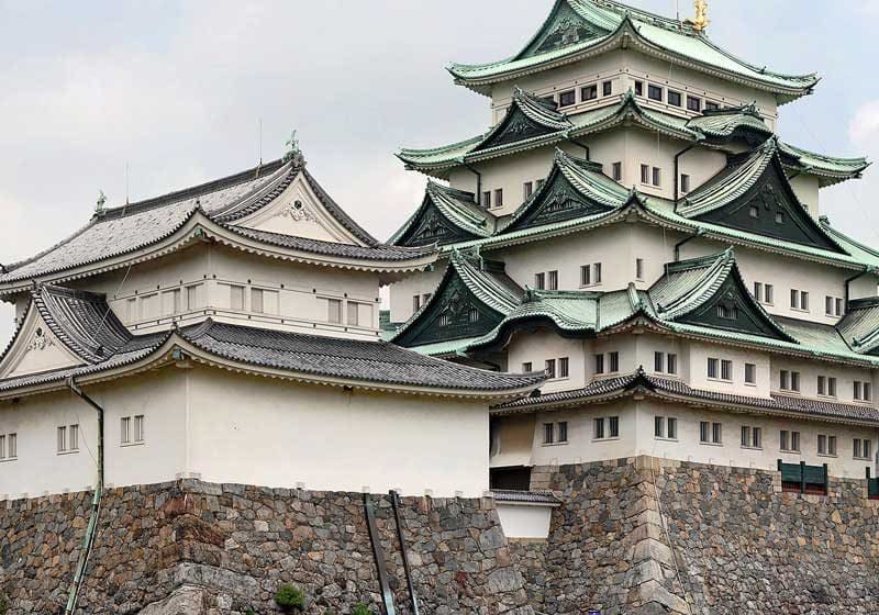 Specialized Lifts Could Provide Access to Japanese Landmark