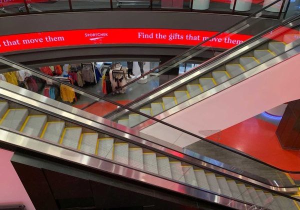 Two escalators were replaced using the Schindler Intruss Solution.