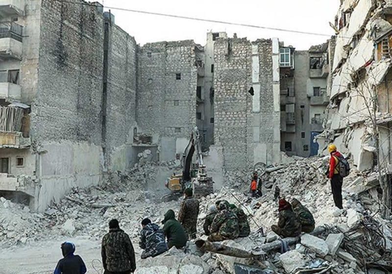 Deprem Yıkımında "Standartların Altında İnşaat" Rol Oynamış Olabilir
