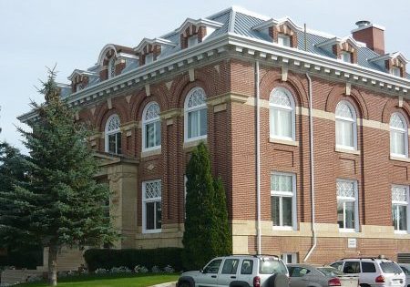 Court of King’s Bench in Battleford; photo by Canadian2006 for Wikipedia