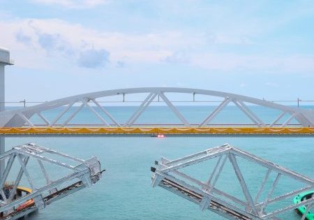 The new Pamban bridge; image courtesy of Wikipedia
