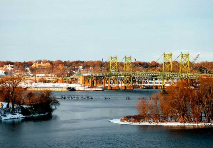 Three-Ps-on-the-Banks-of-the-Mississippi