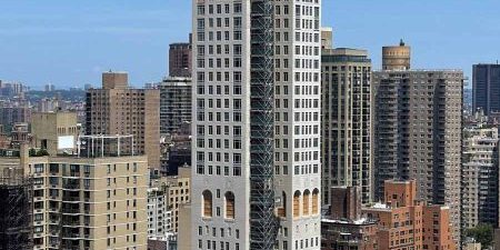 VT System by Fujitec and Smartrise For NYC Tower