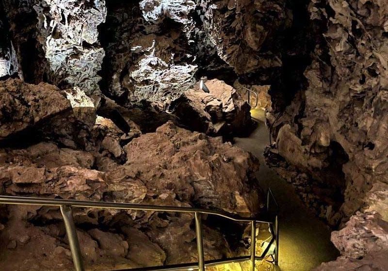 With Fixed Elevators, Tours Resume at South Dakota Cave