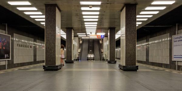 Pankrác metro station platform; photo by A. Savin for Wikipedia